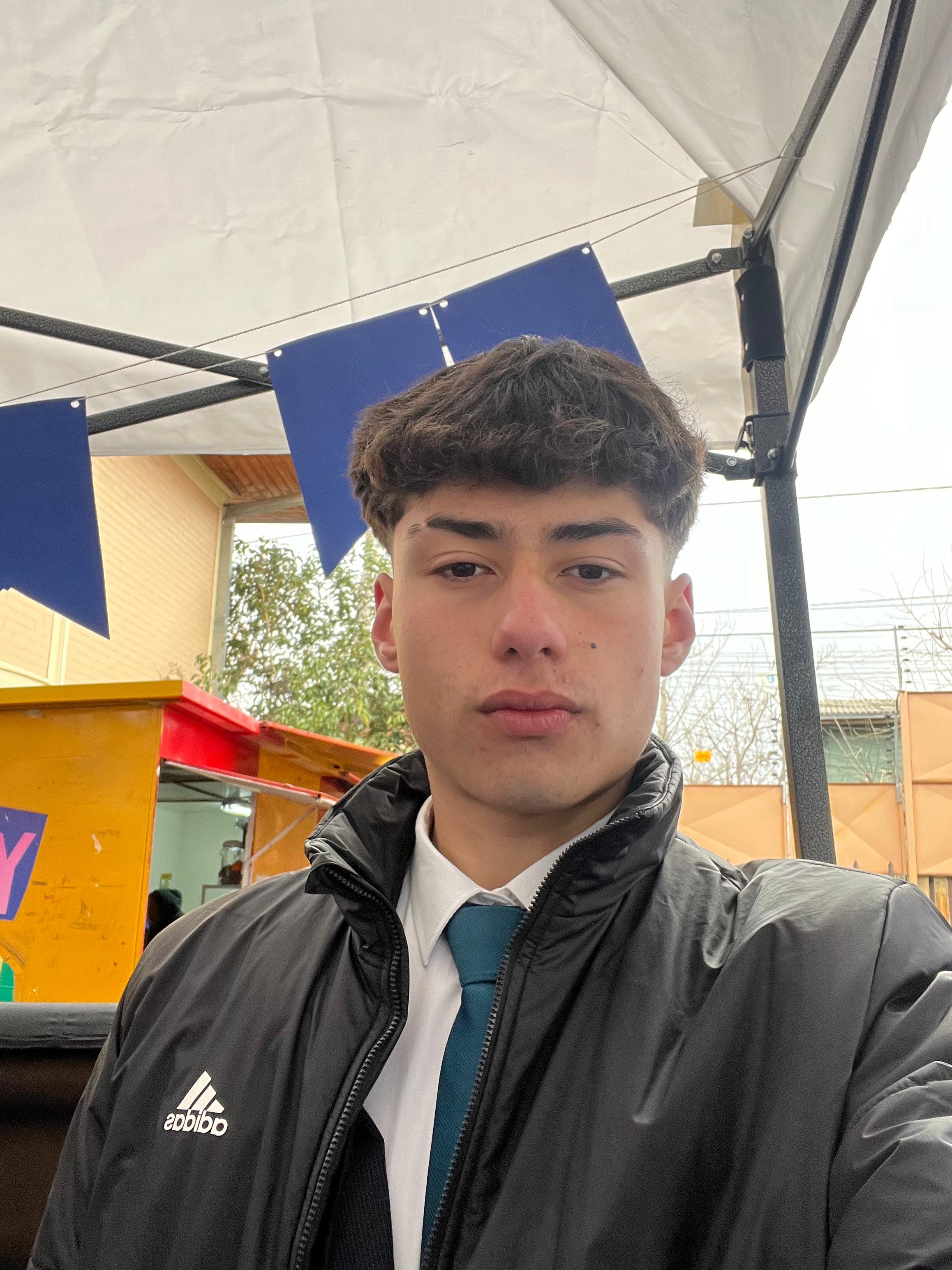 Sebastian Canales